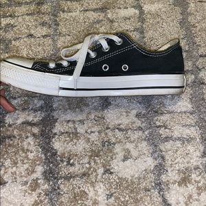 Converse Low Tops